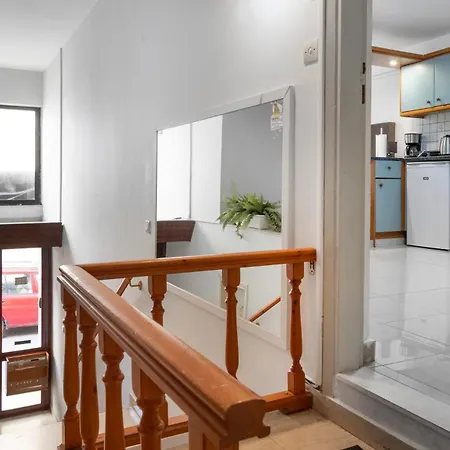 Apartment In Downtown